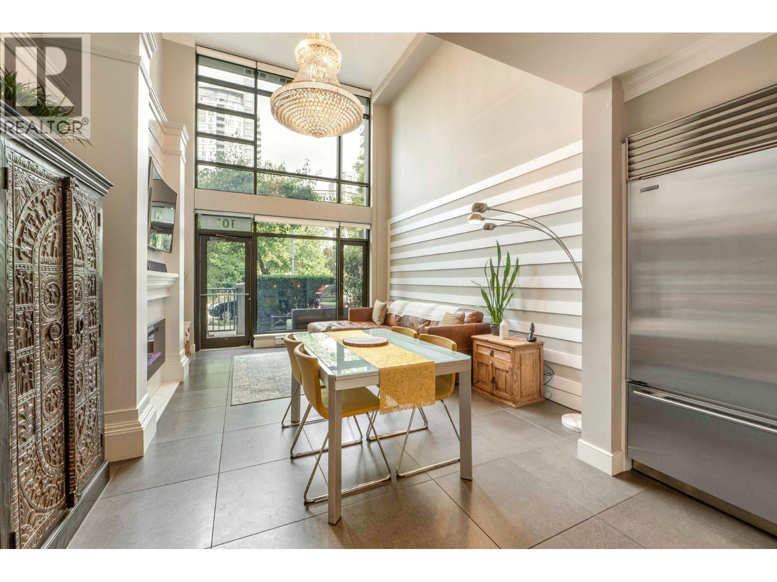 Photo 10 of 101 1168 Richards Street, Vancouver BC