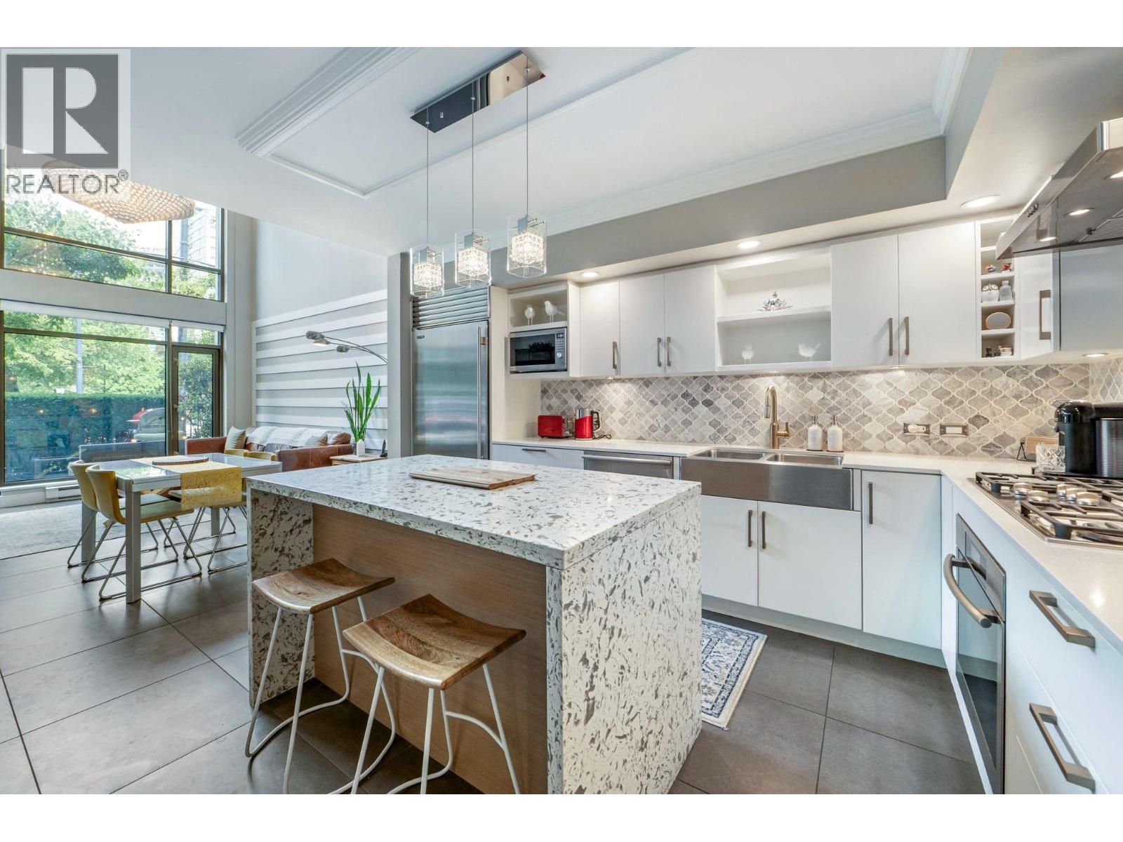 Photo 1 of 101 1168 Richards Street, Vancouver BC