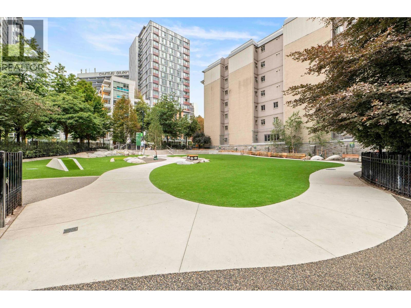 Photo 37 of 101 1168 Richards Street, Vancouver BC