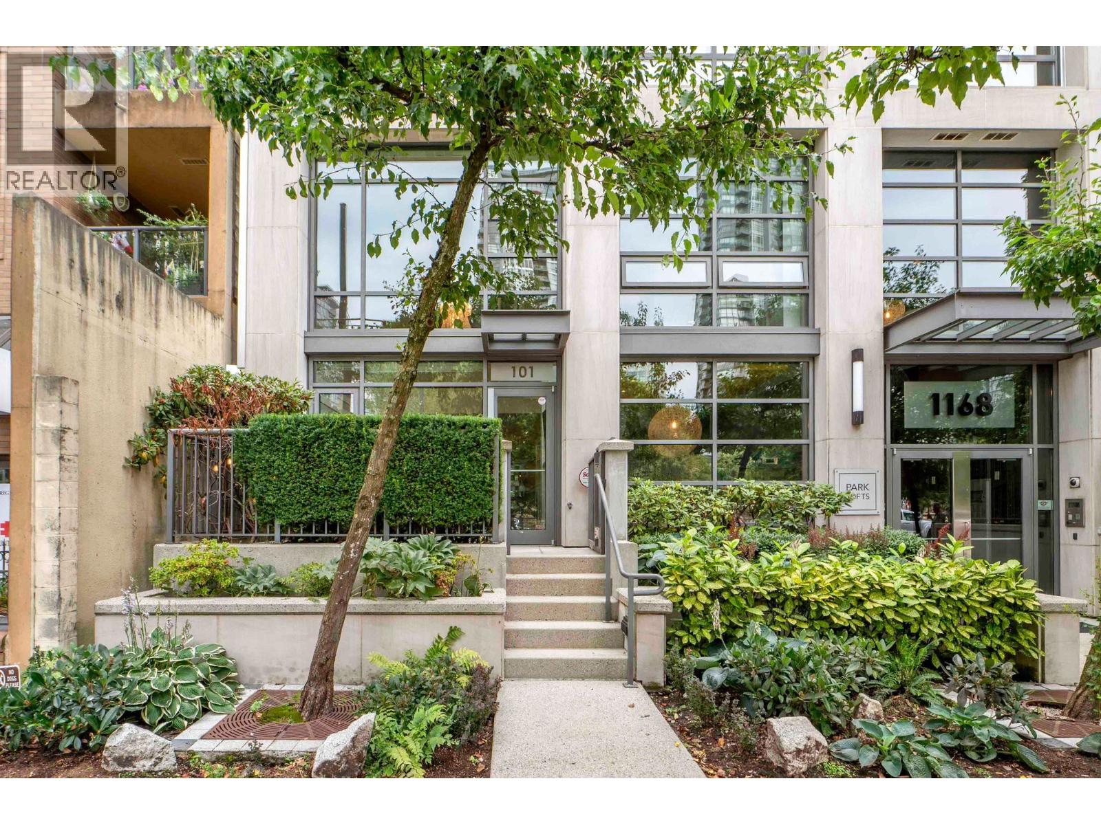Photo 3 of 101 1168 Richards Street, Vancouver BC