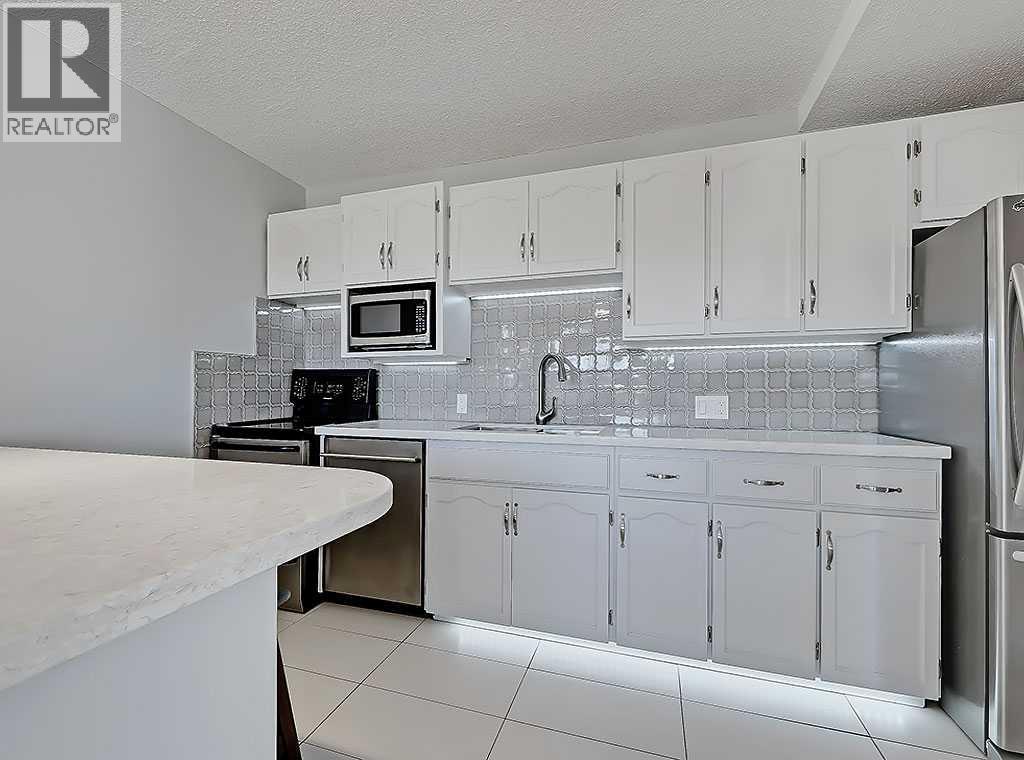 Single Family House for Sale in   Cedar Crescent SW Spruce Cliff Calgary 