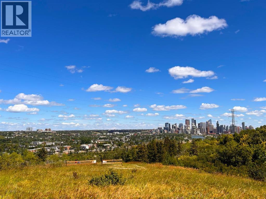 Single Family House for Sale in   Cedar Crescent SW Spruce Cliff Calgary 