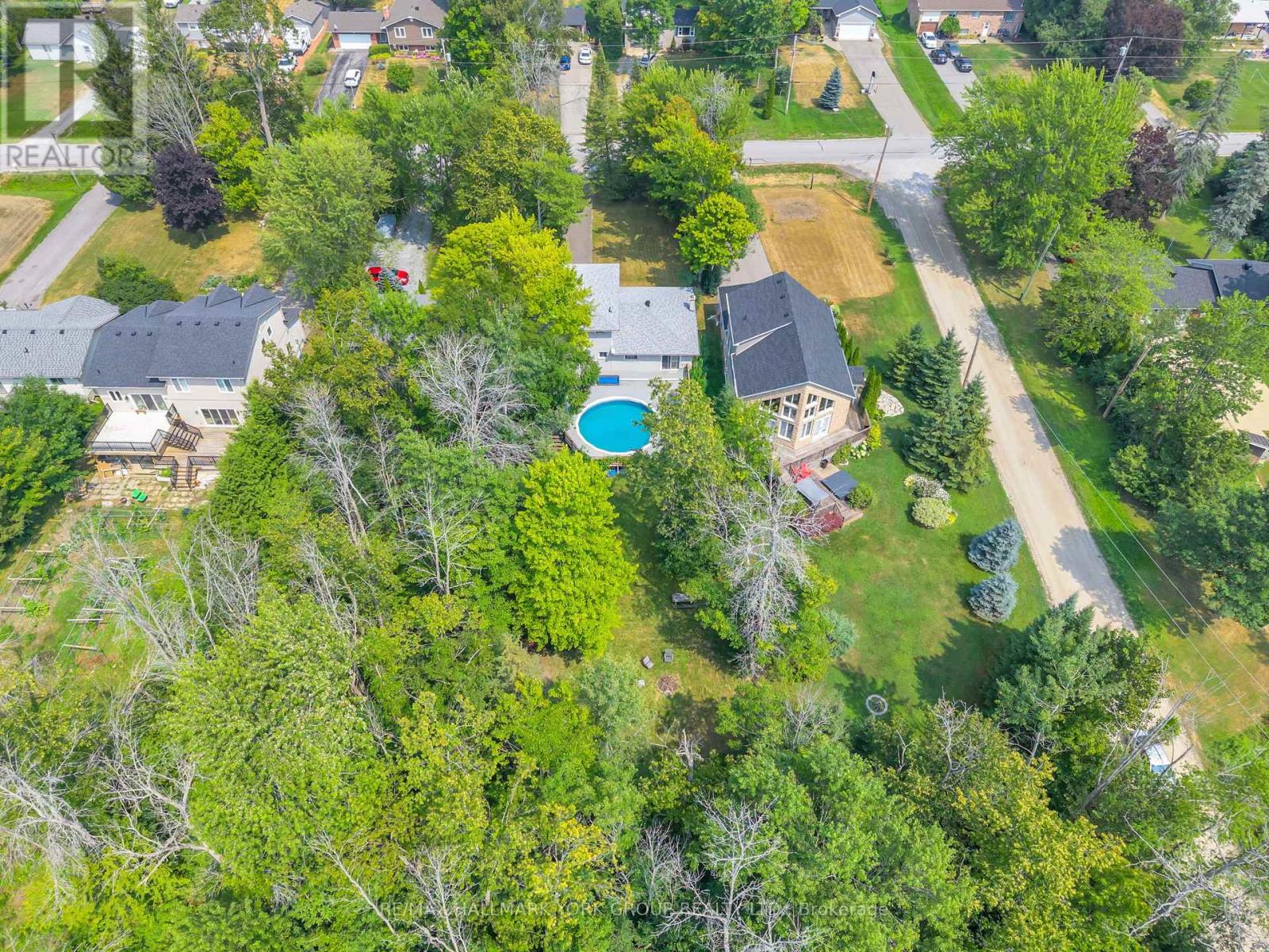 Photo 7 of 96 Riverview Beach Road, Georgina ON