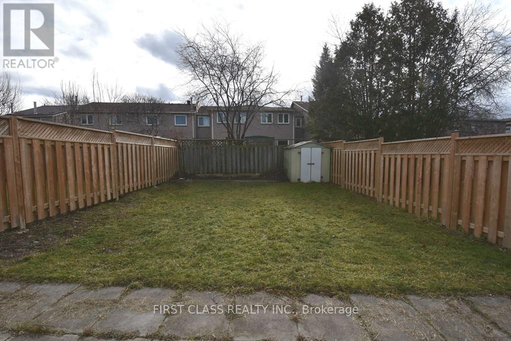 Photo 13 of Bsmt 43 Constellation Crescent, Richmond Hill ON