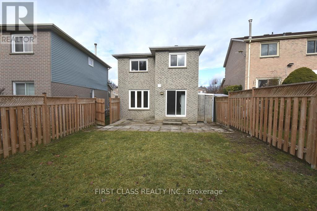 Photo 4 of Bsmt 43 Constellation Crescent, Richmond Hill ON