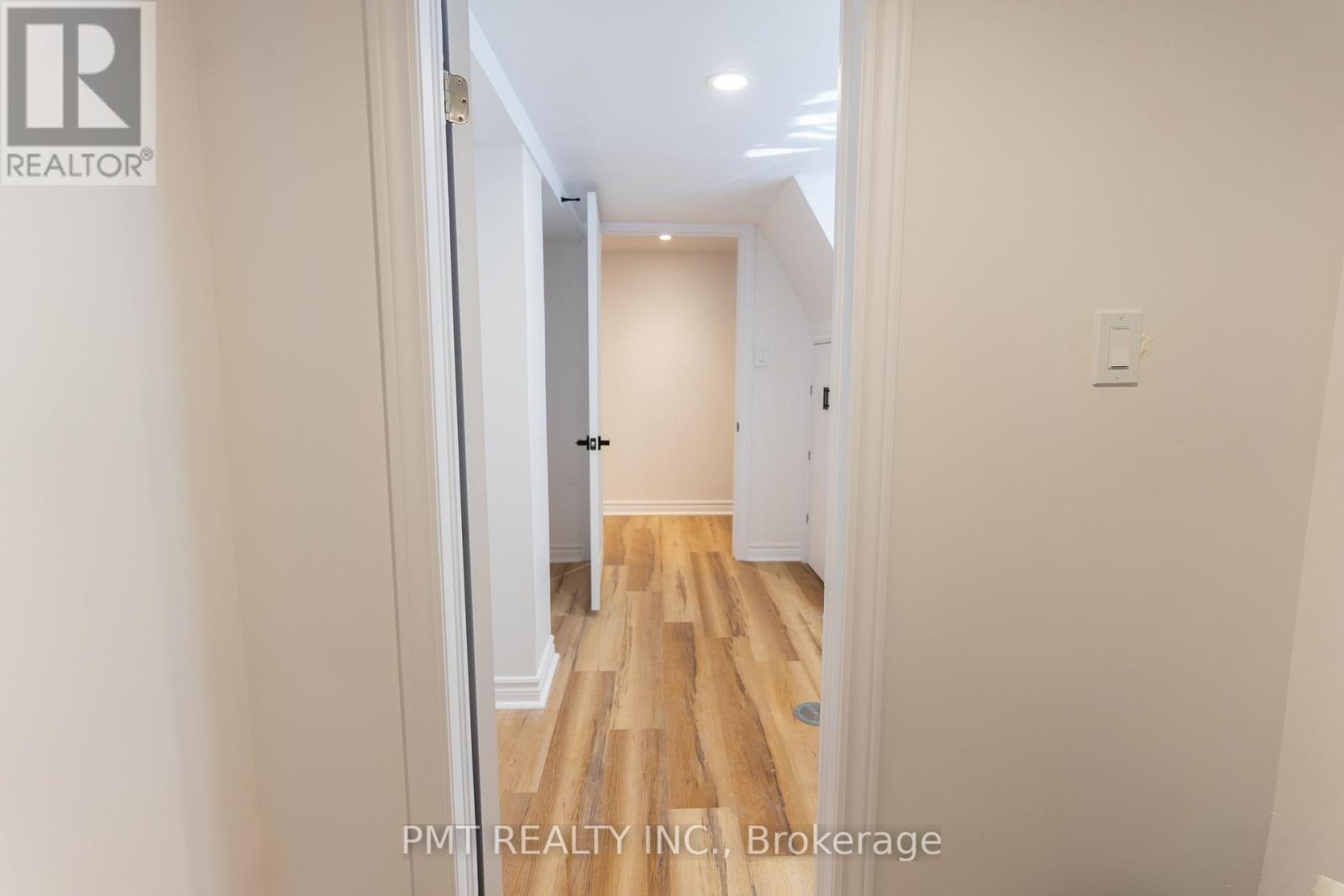 Photo 14 of 80 Queens Avenue, Toronto ON