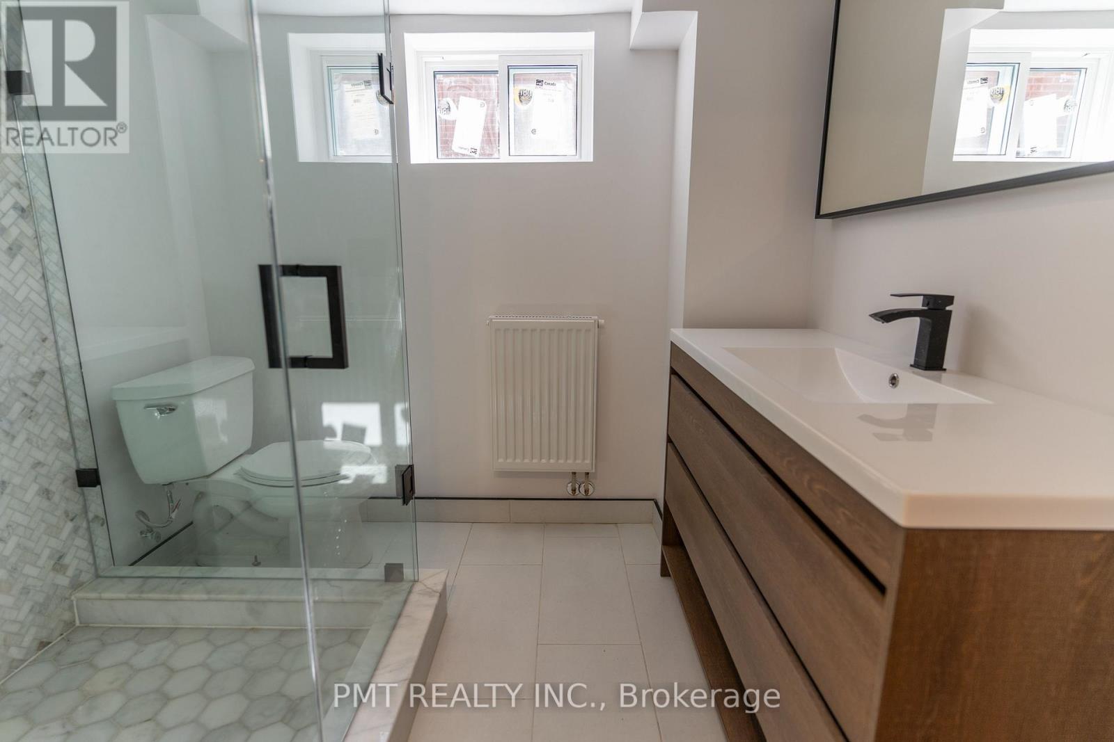 Photo 9 of 80 Queens Avenue, Toronto ON