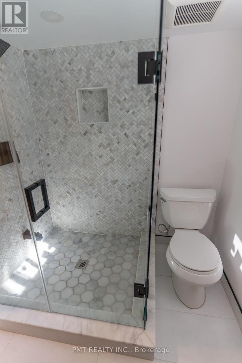 Photo 15 of 80 Queens Avenue, Toronto ON