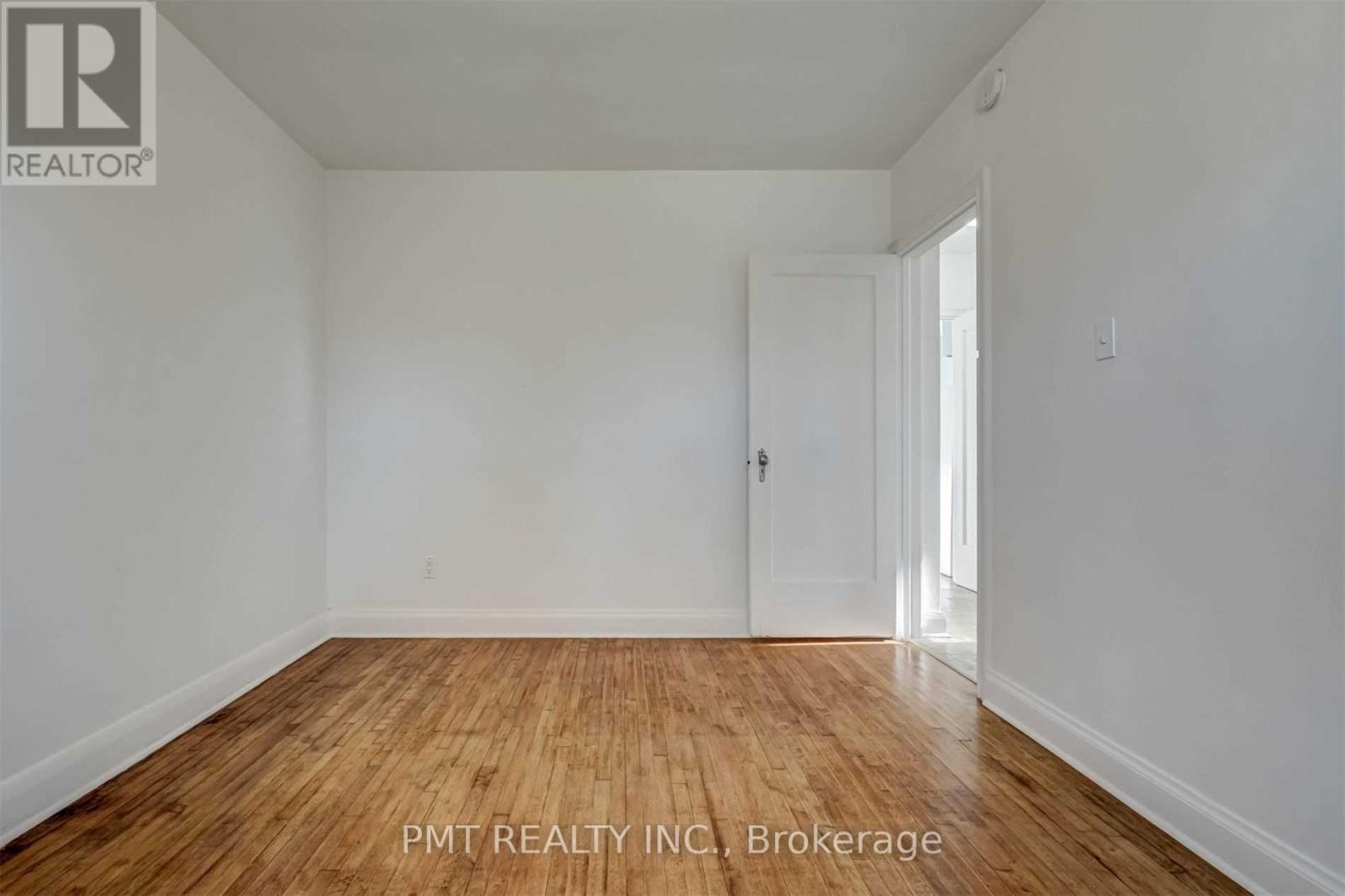 Photo 8 of 80 Queens Avenue, Toronto ON