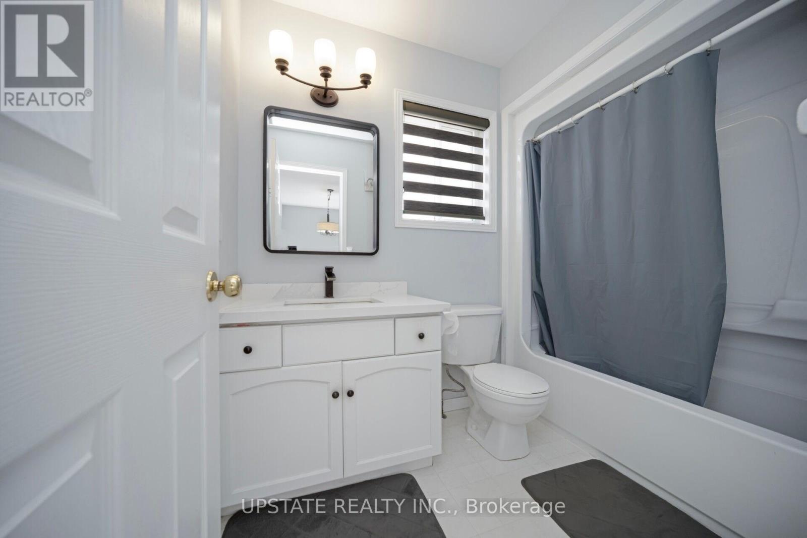 Photo 10 of 16 Settlers Road, Orangeville ON