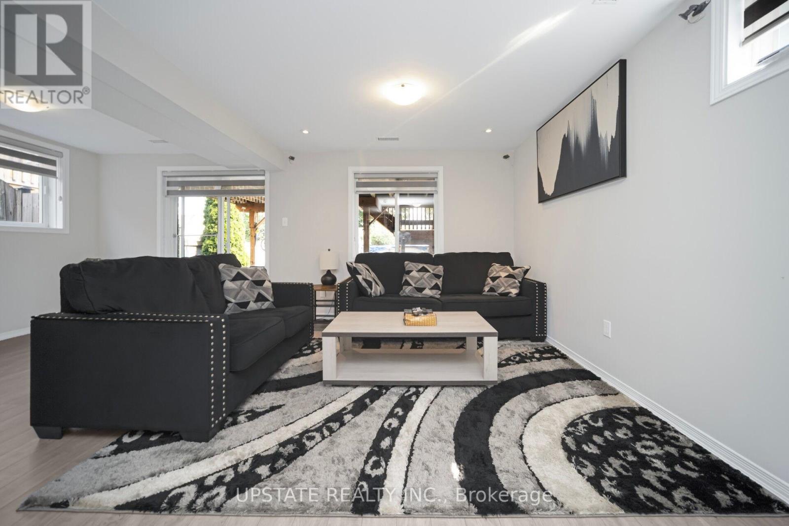 Photo 22 of 16 Settlers Road, Orangeville ON