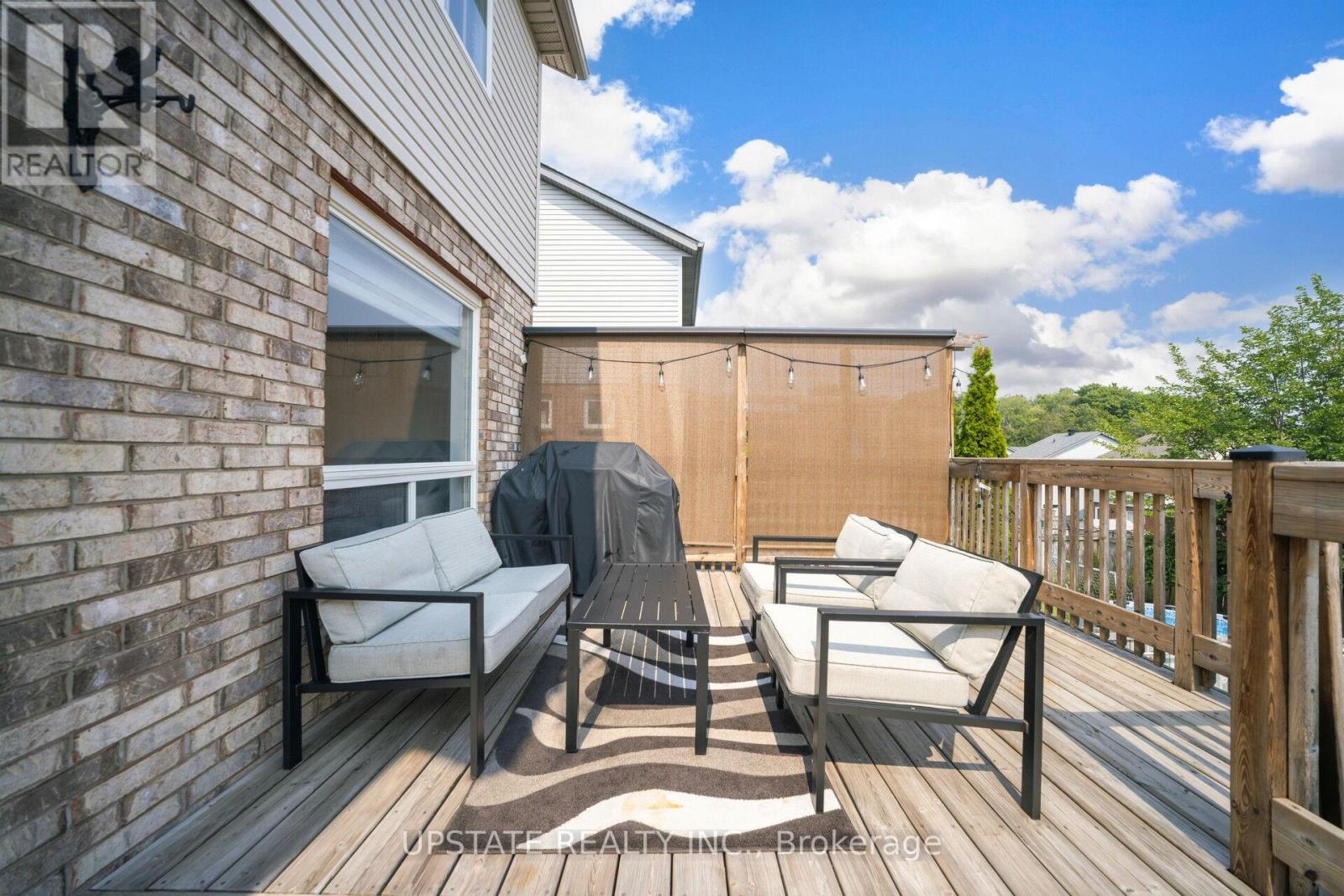 Photo 21 of 16 Settlers Road, Orangeville ON