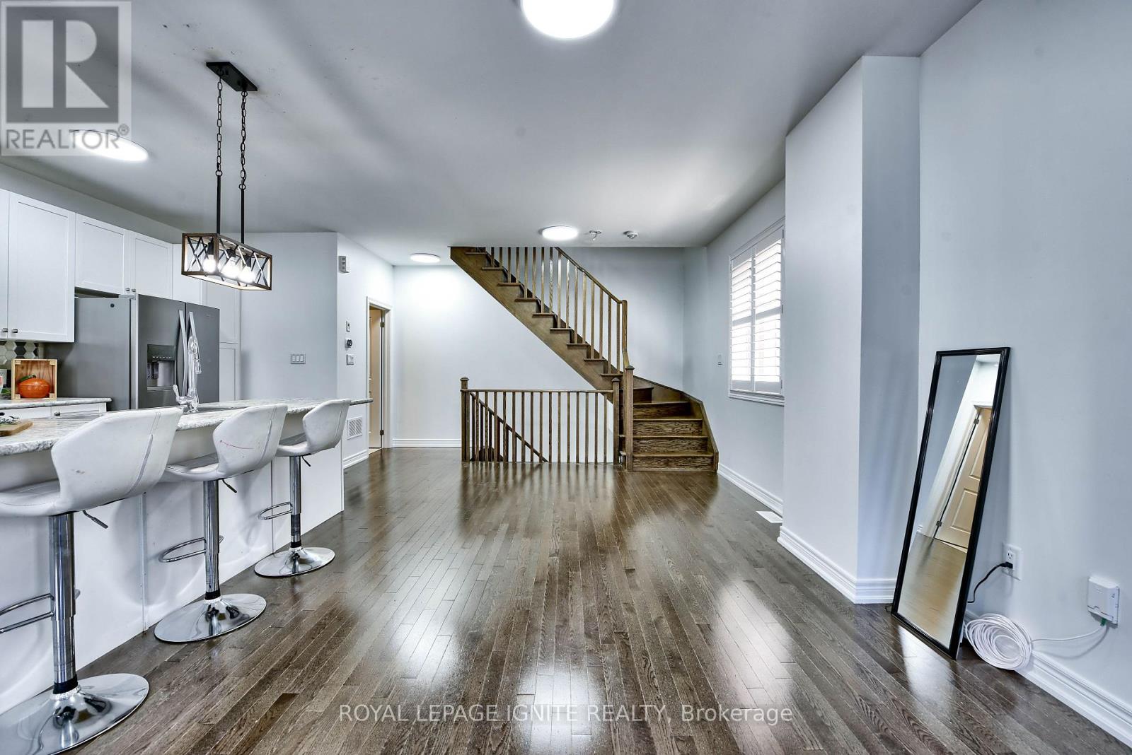 Photo 18 of 25 Haymarket Drive, Brampton ON
