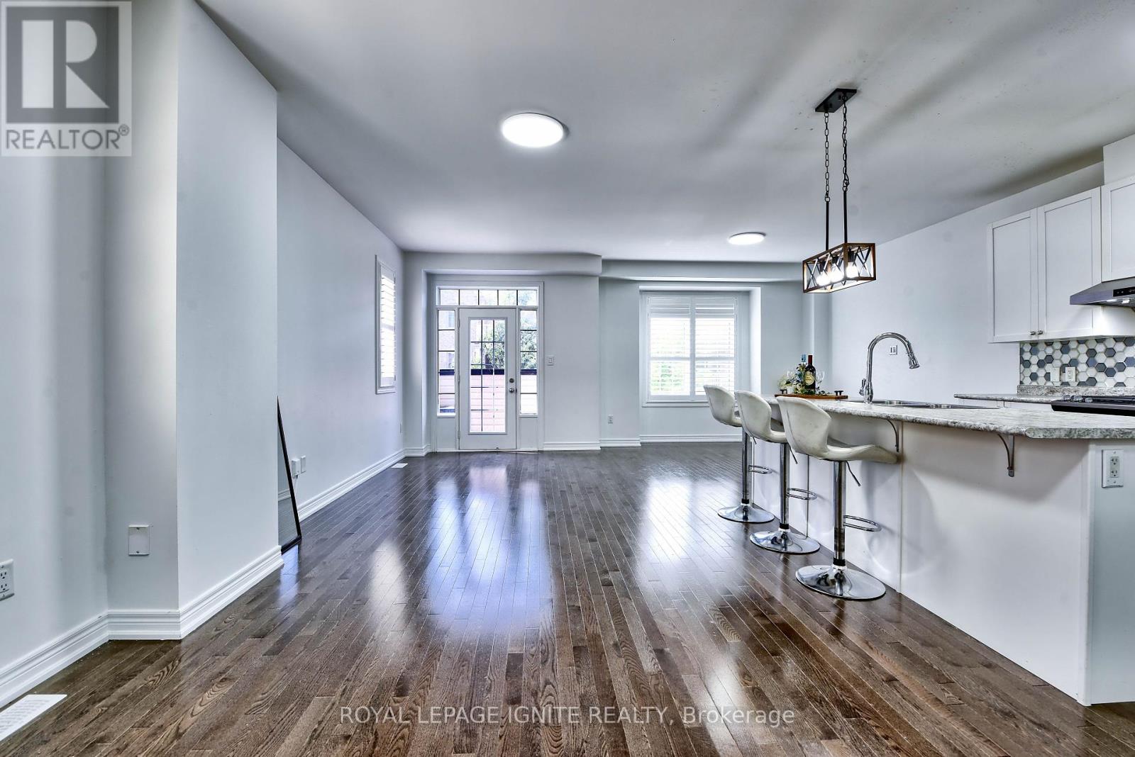 Photo 22 of 25 Haymarket Drive, Brampton ON