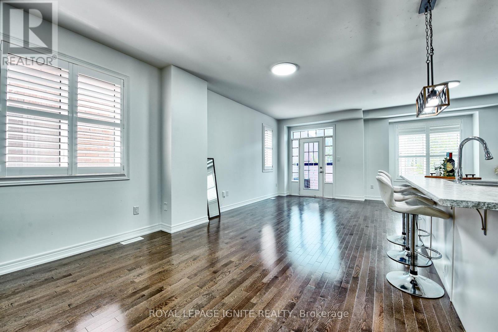 Photo 24 of 25 Haymarket Drive, Brampton ON