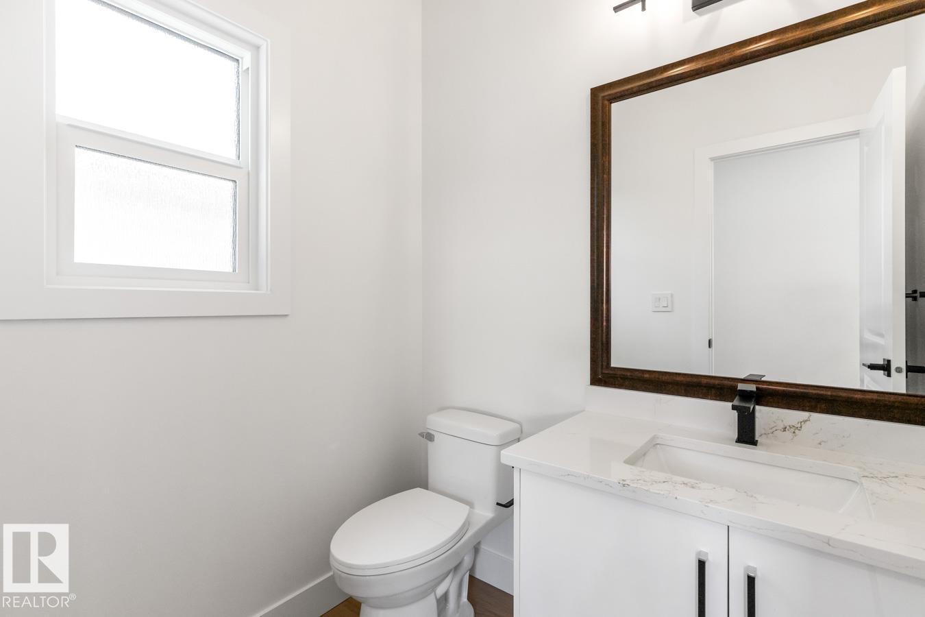 Photo 1 of 7908 75 St Nw, Edmonton AB