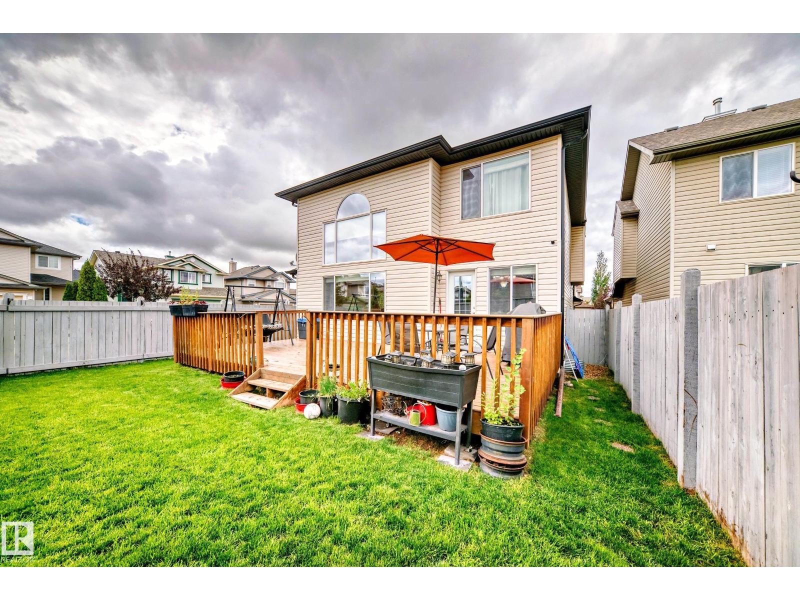 Photo 10 of 749 Mcallister Lo Sw, Edmonton AB