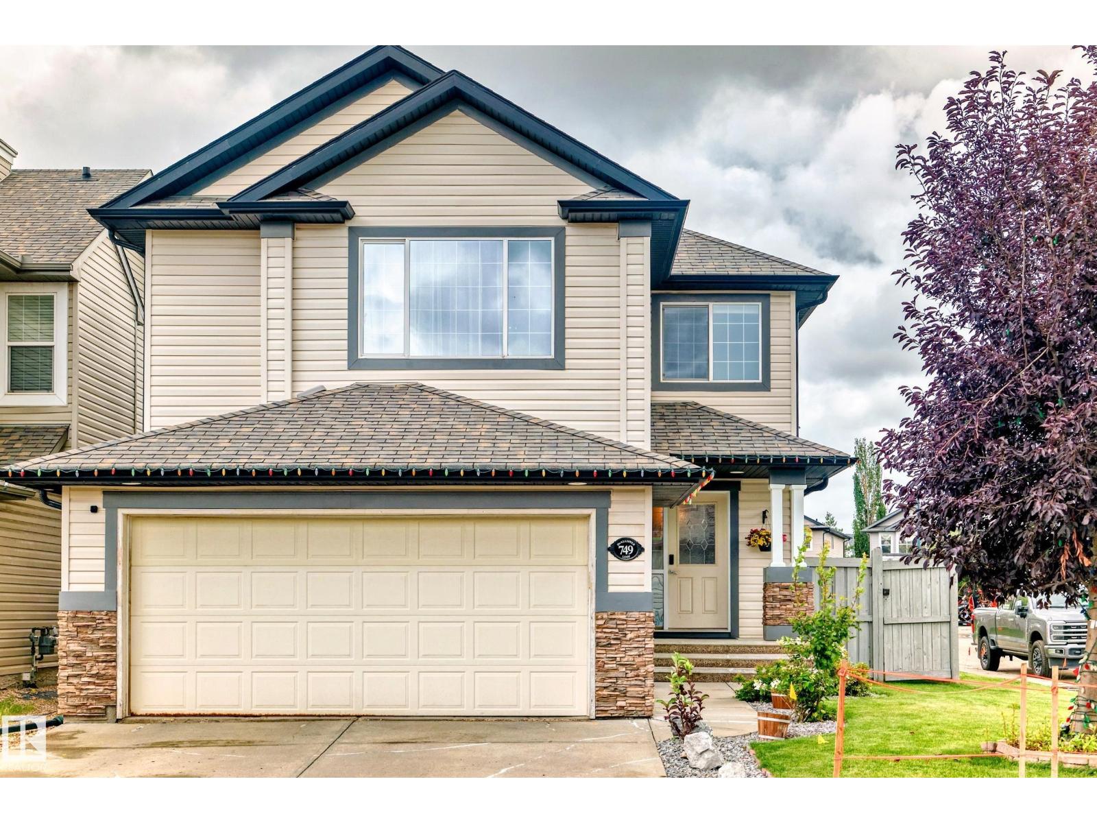 Photo 11 of 749 Mcallister Lo Sw, Edmonton AB