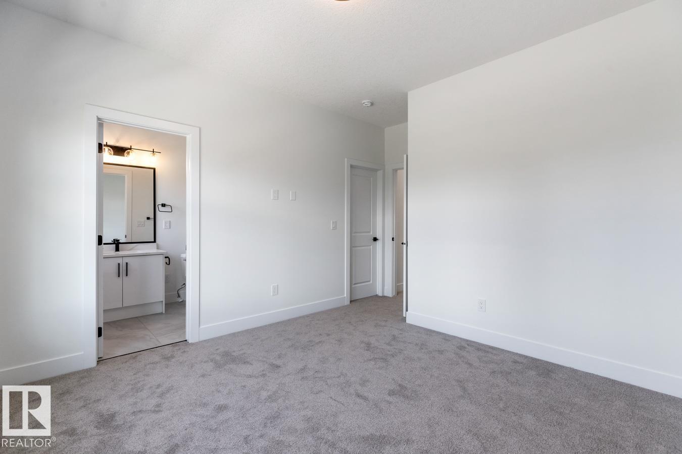 Photo 20 of 7906 75 St Nw, Edmonton AB