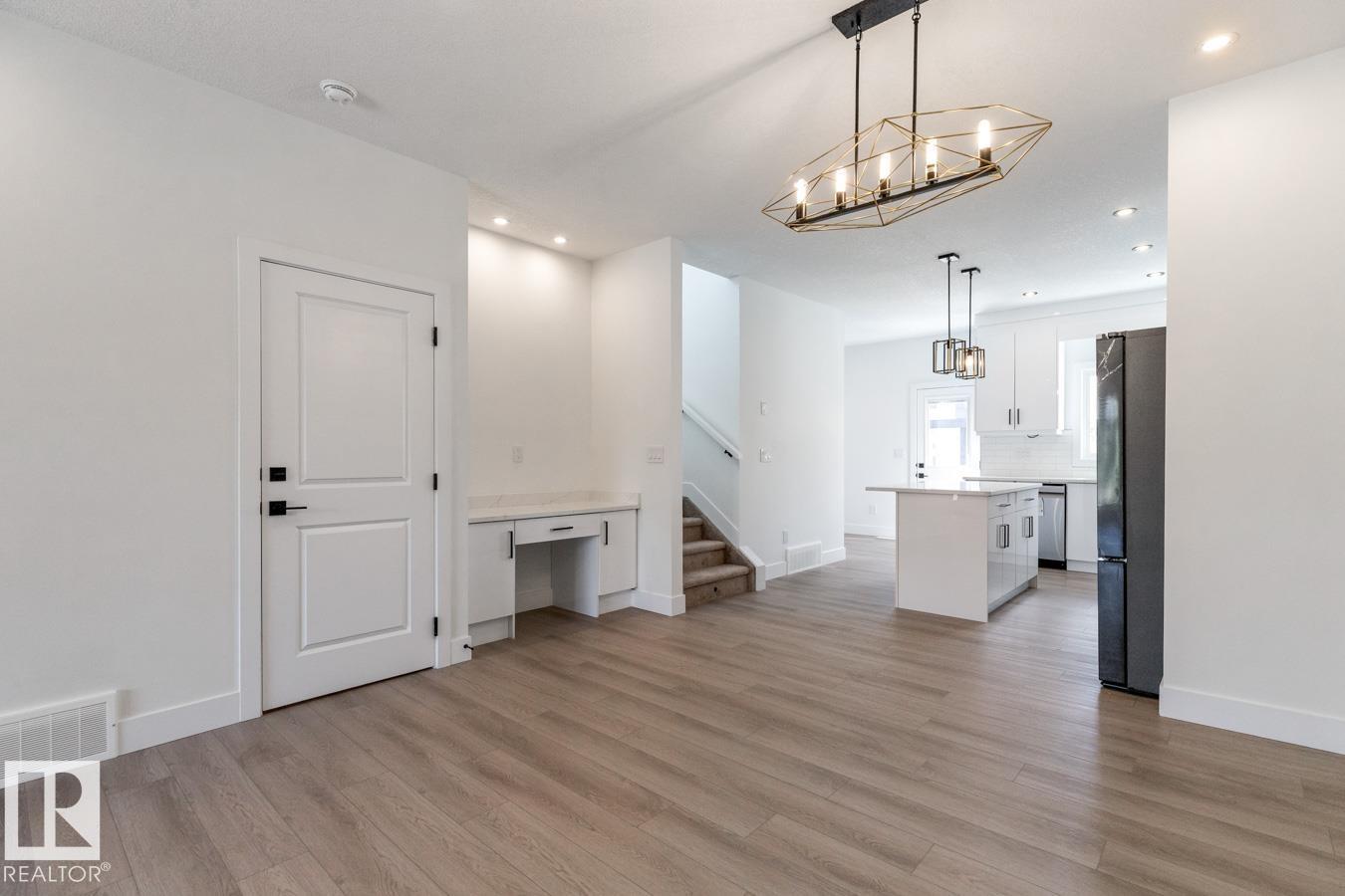 Photo 51 of 7906 75 St Nw, Edmonton AB