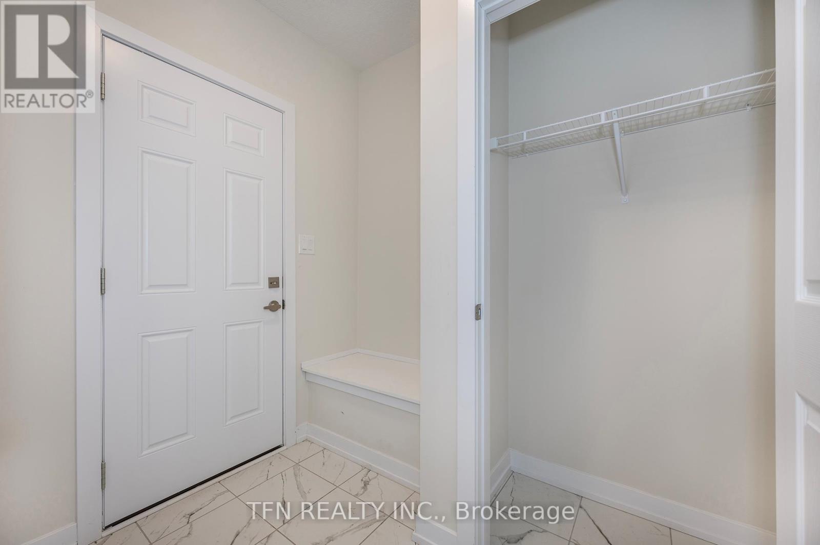 Photo 34 of 71 Wintergreen Crescent, Haldimand ON
