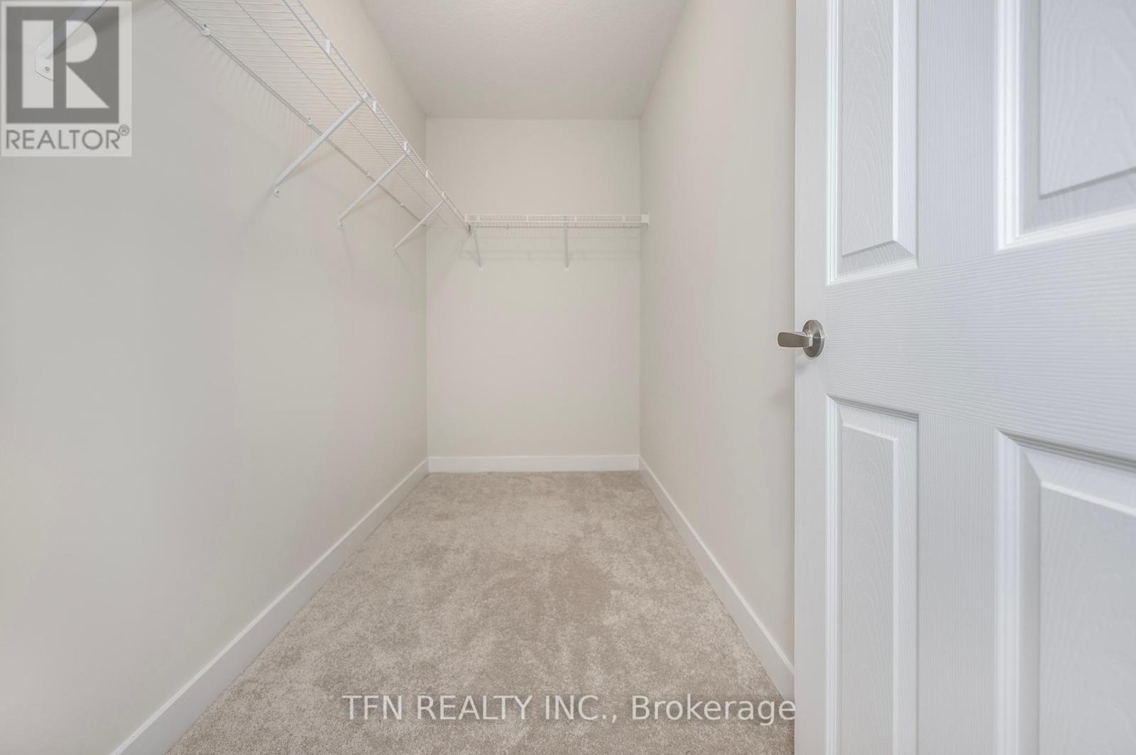 Photo 36 of 71 Wintergreen Crescent, Haldimand ON