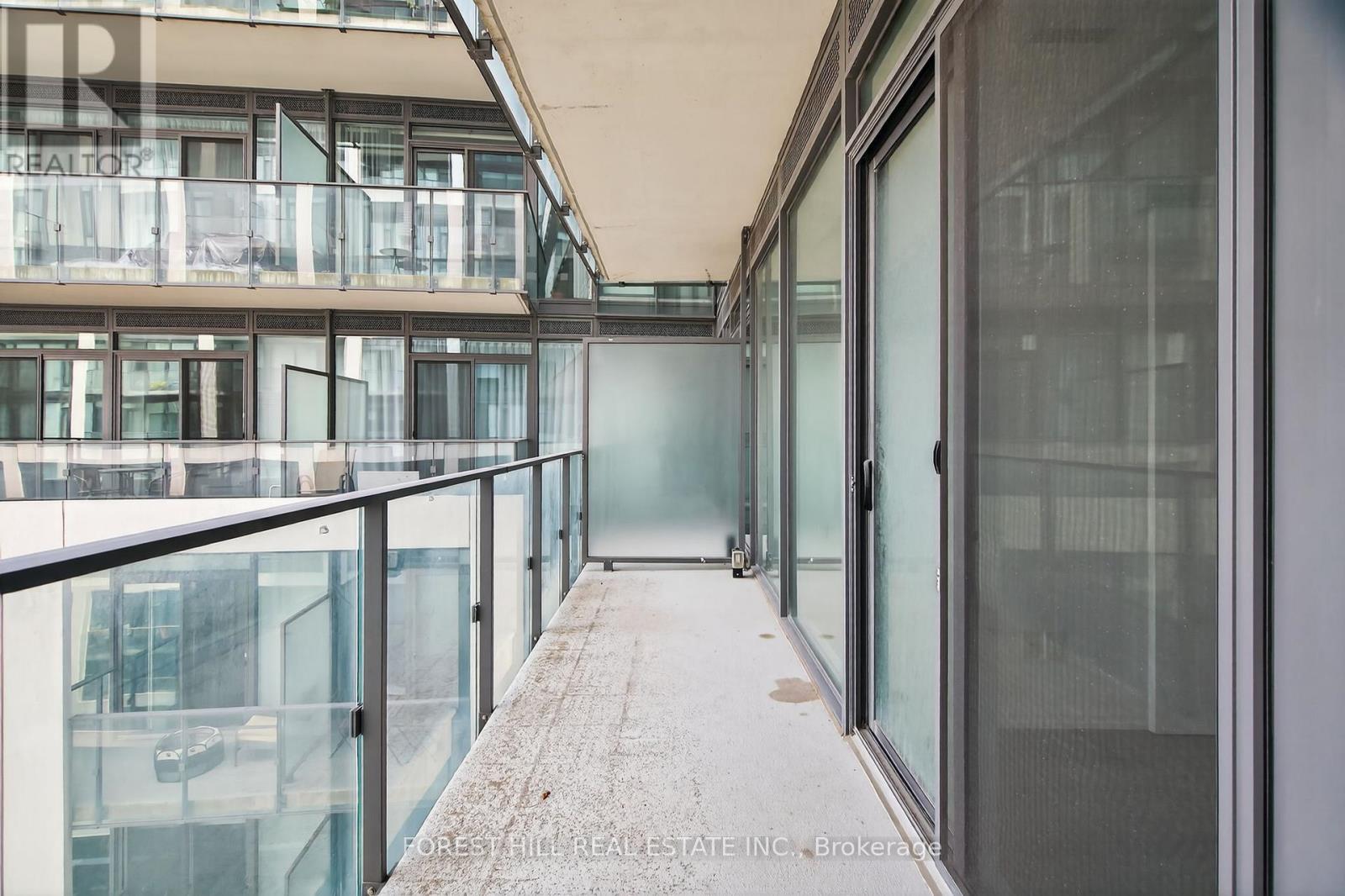Photo 8 of 1241 8 Hillsdale Avenue E, Toronto ON