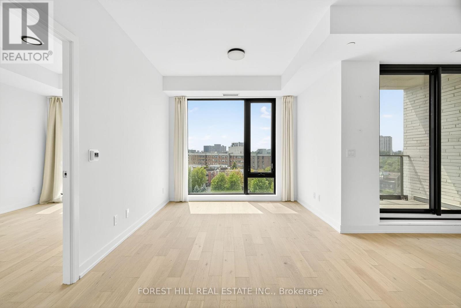 Photo 1 of 804 200 Sudbury Street, Toronto ON