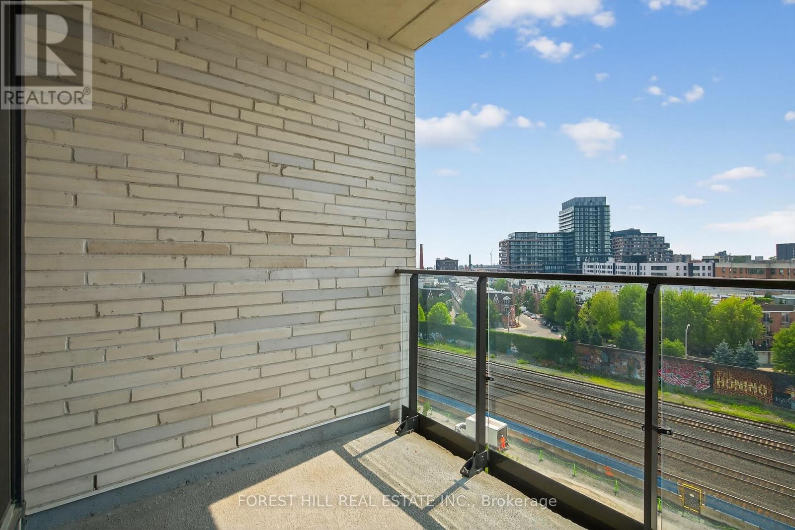 Photo 31 of 804 200 Sudbury Street, Toronto ON