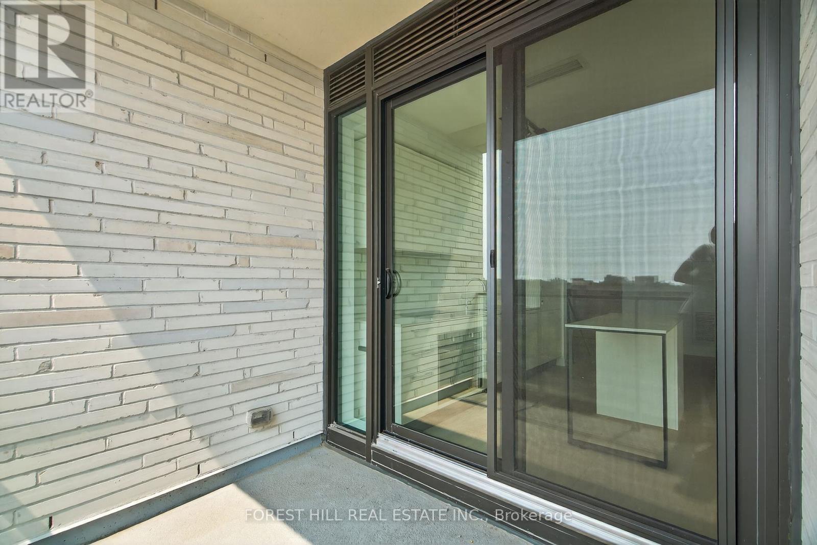 Photo 1 of 804 200 Sudbury Street, Toronto ON
