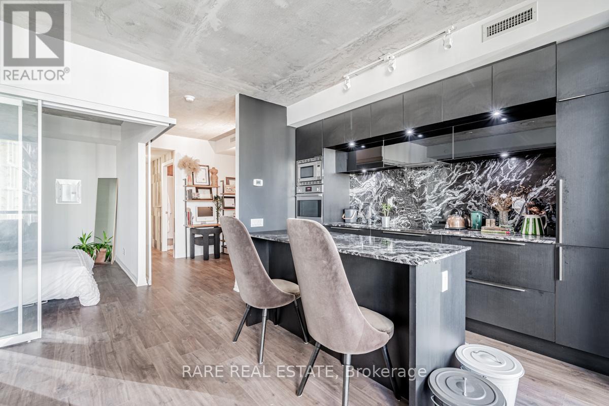 Photo 26 of 2304 88 Blue Jays Way, Toronto ON