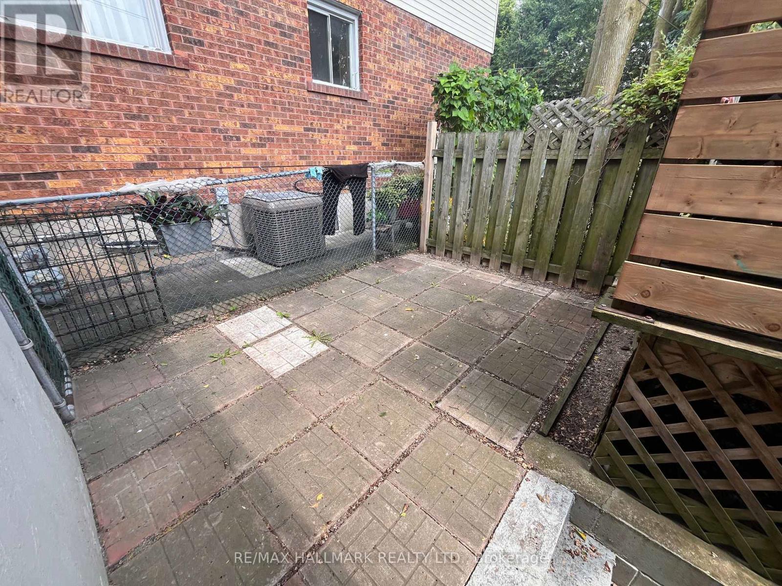 Photo 2 of Lower 17 Mystic Avenue, Toronto ON