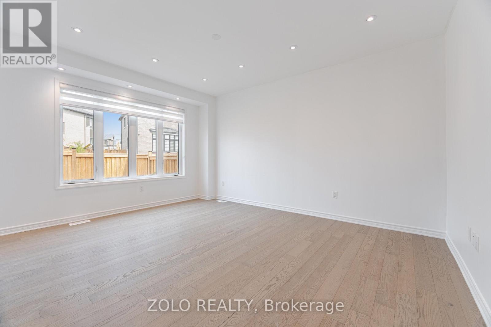 Photo 13 of 1402 Stillmeadow Lane, Pickering ON