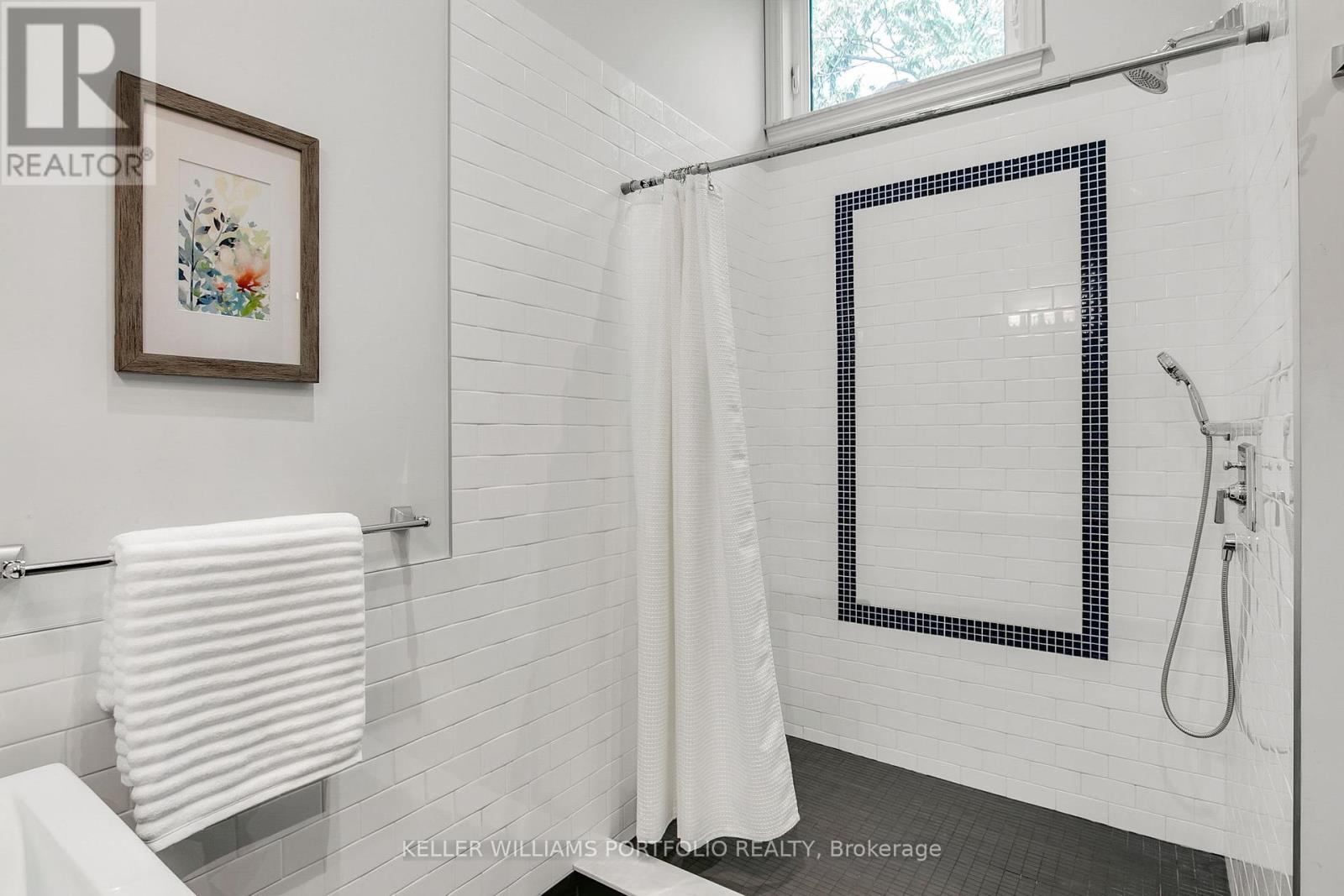 Photo 31 of 85 Ashbourne Drive, Toronto ON