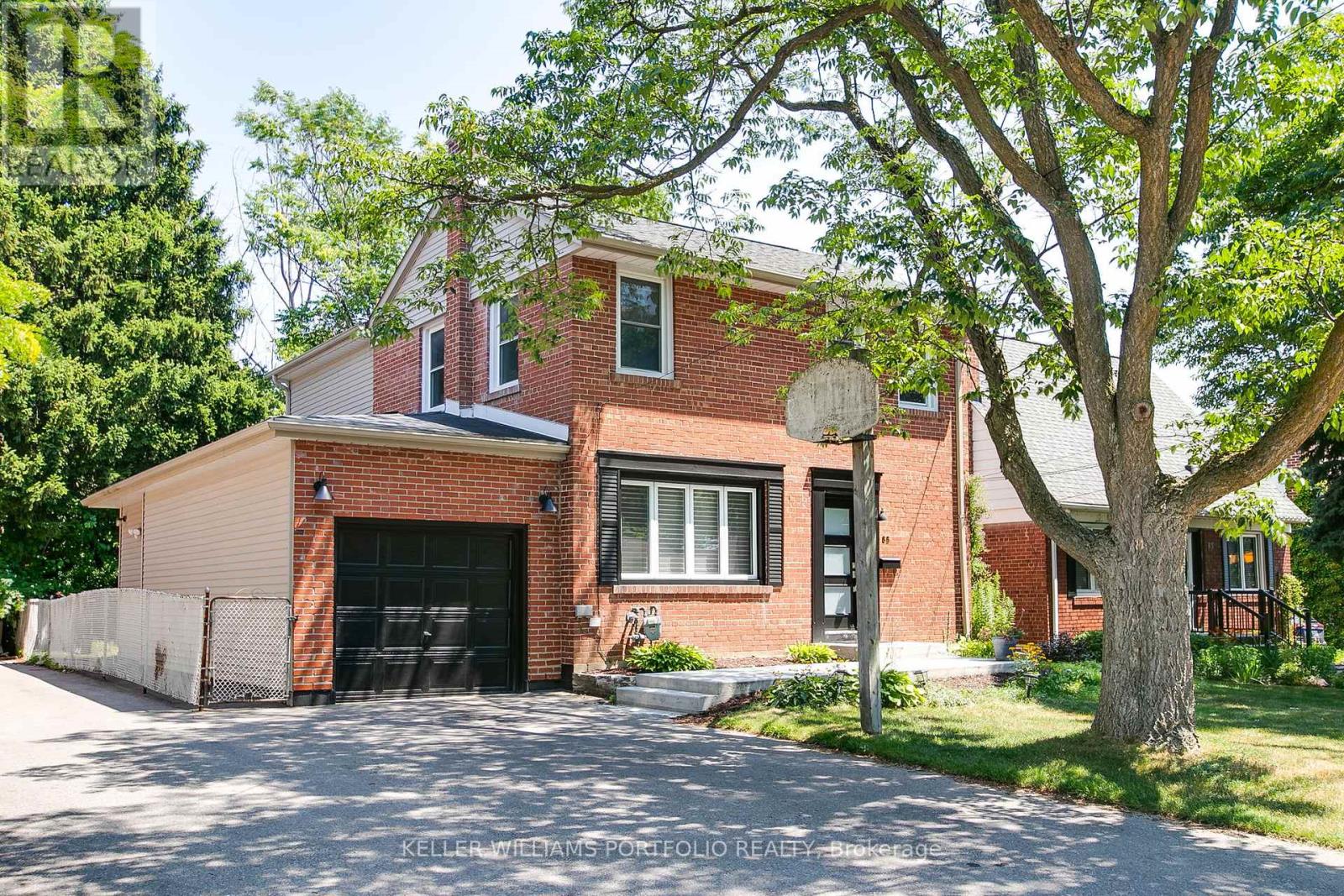 Photo 49 of 85 Ashbourne Drive, Toronto ON