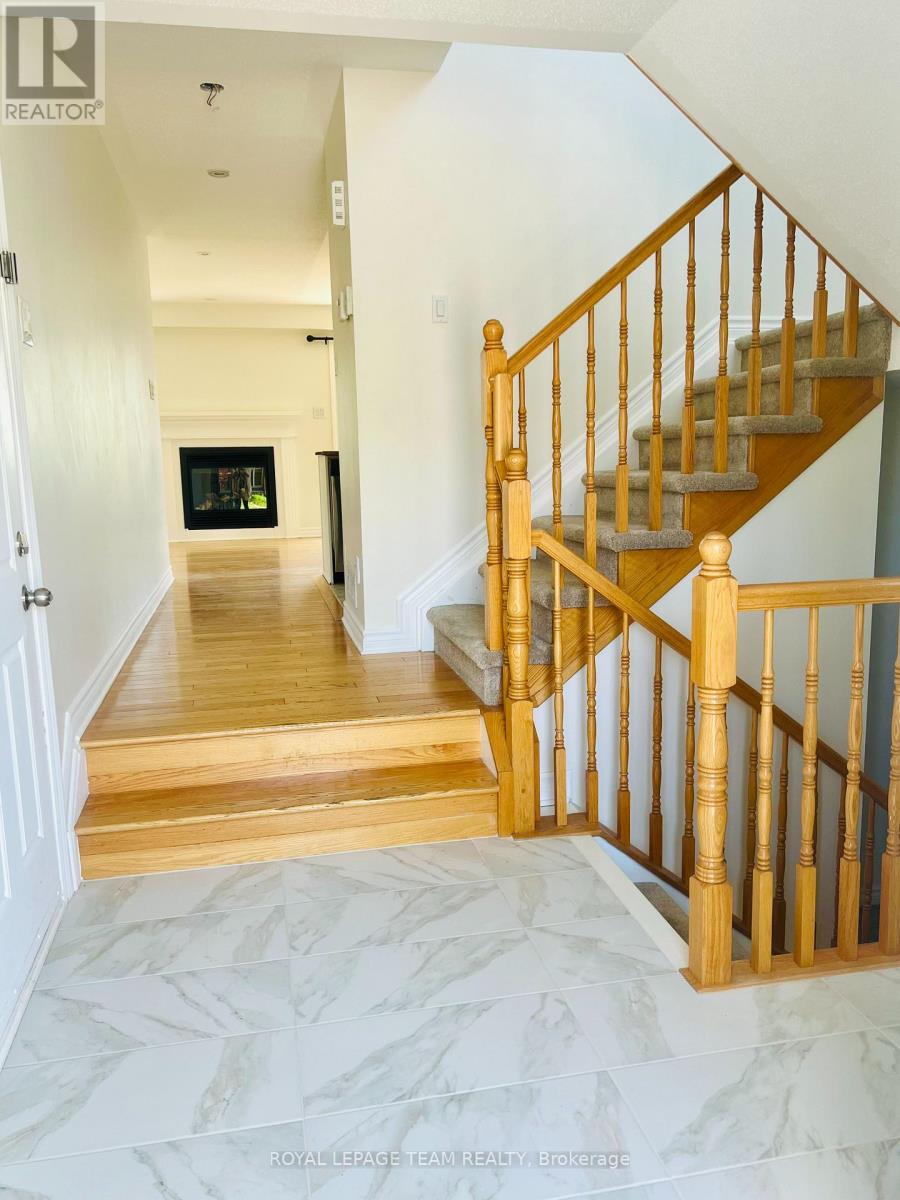 Photo 7 of 687 Paul Metivier Drive, Ottawa ON