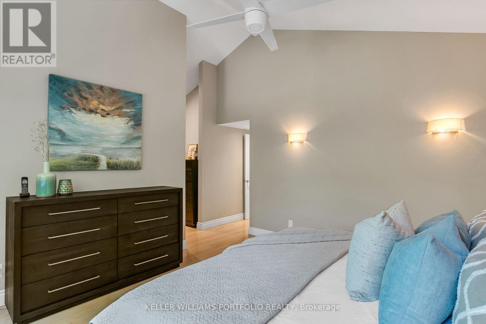 Photo 28 of 85 Ashbourne Drive, Toronto ON