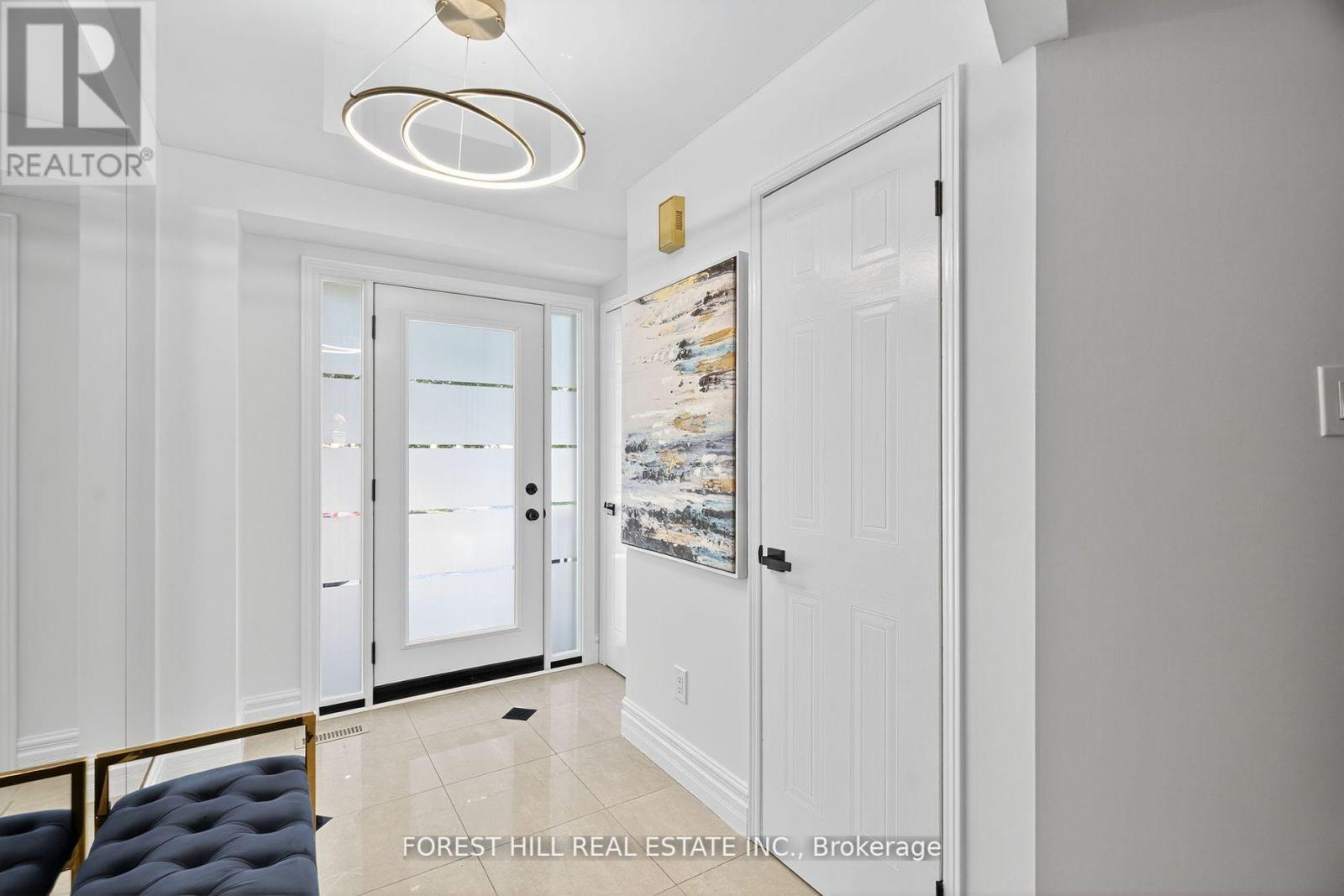 Photo 14 of 48 Beaumont Place, Vaughan ON