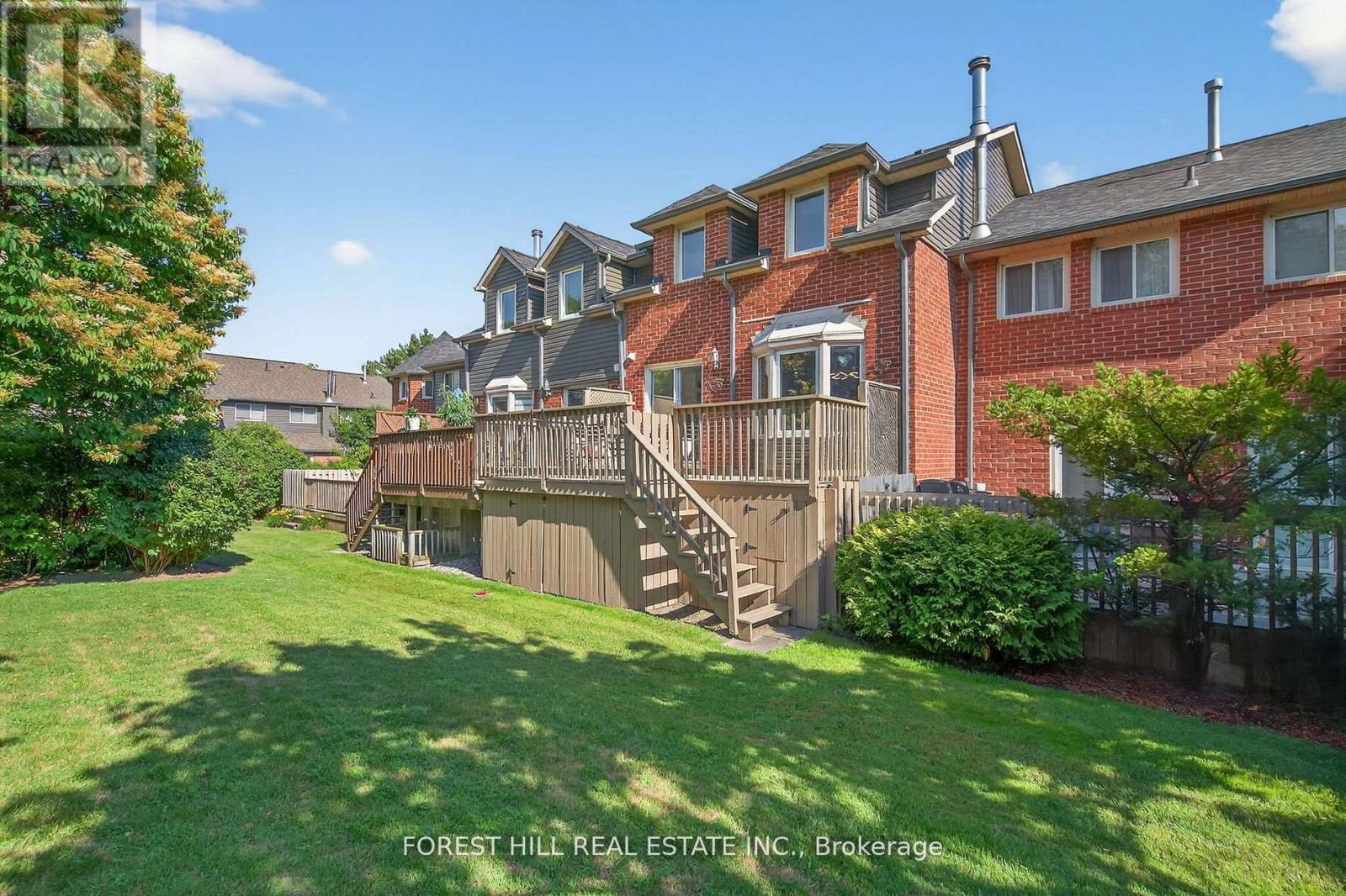 Photo 19 of 48 Beaumont Place, Vaughan ON