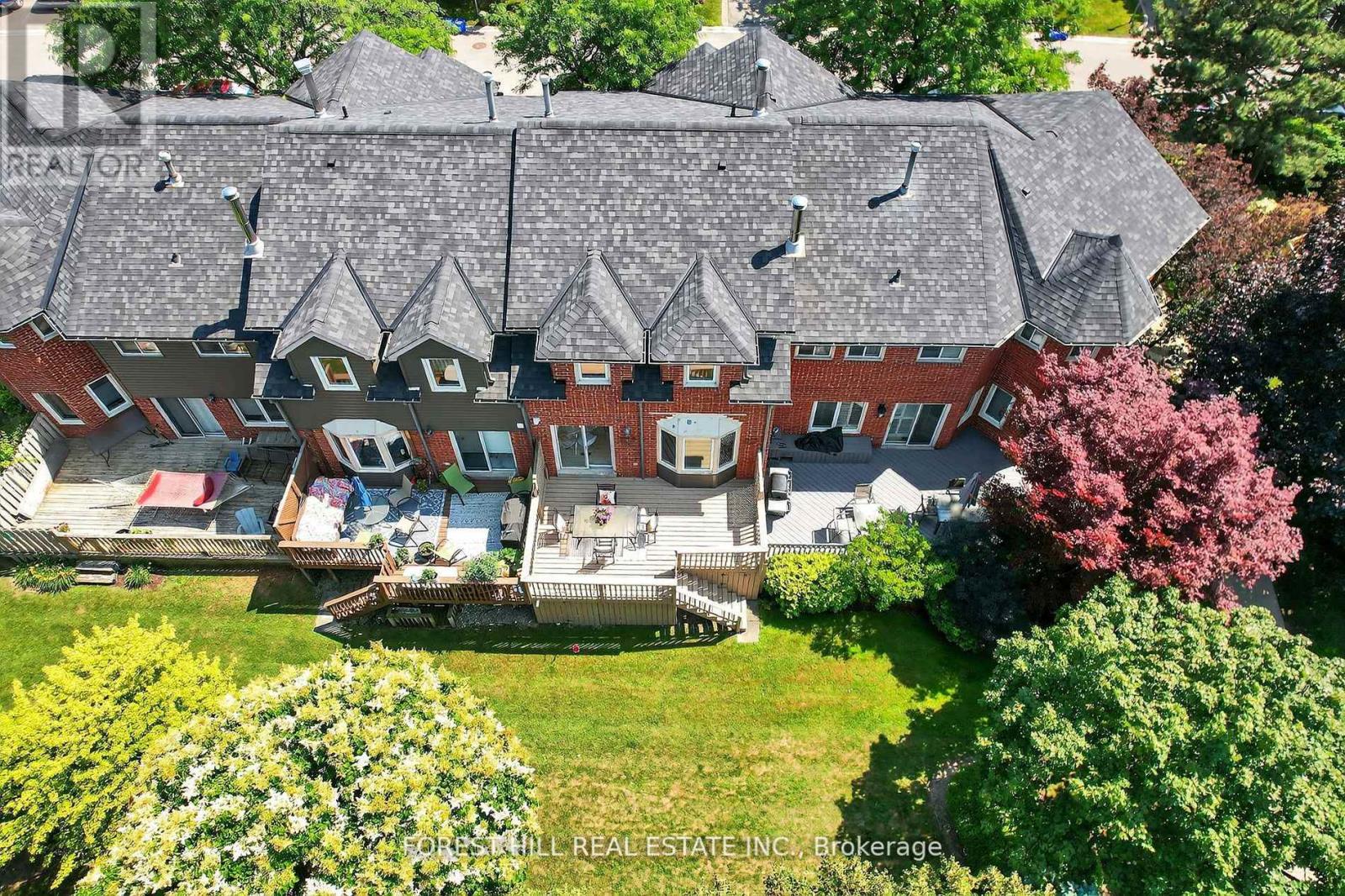 Photo 18 of 48 Beaumont Place, Vaughan ON