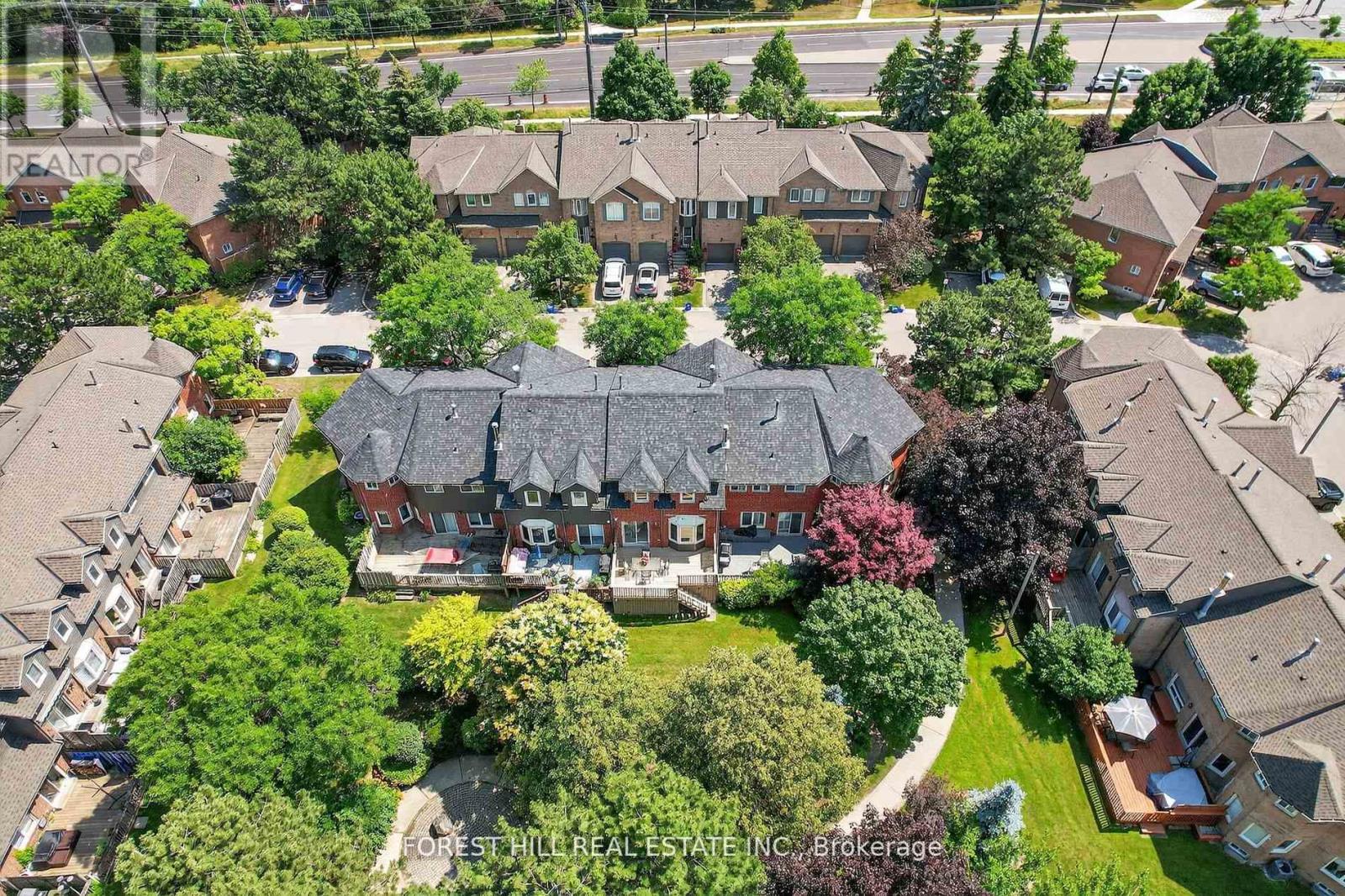 Photo 30 of 48 Beaumont Place, Vaughan ON