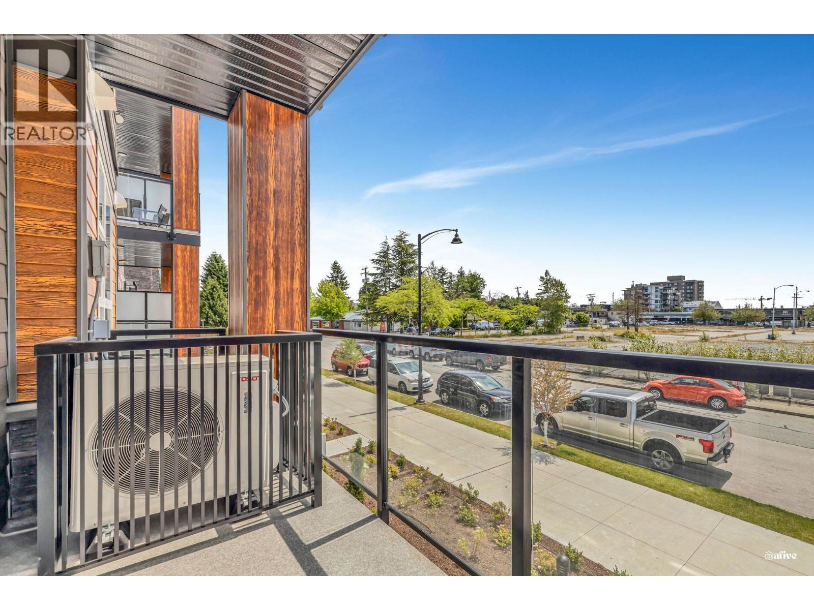 Photo 16 of 215 12109 223 Street, Maple Ridge BC