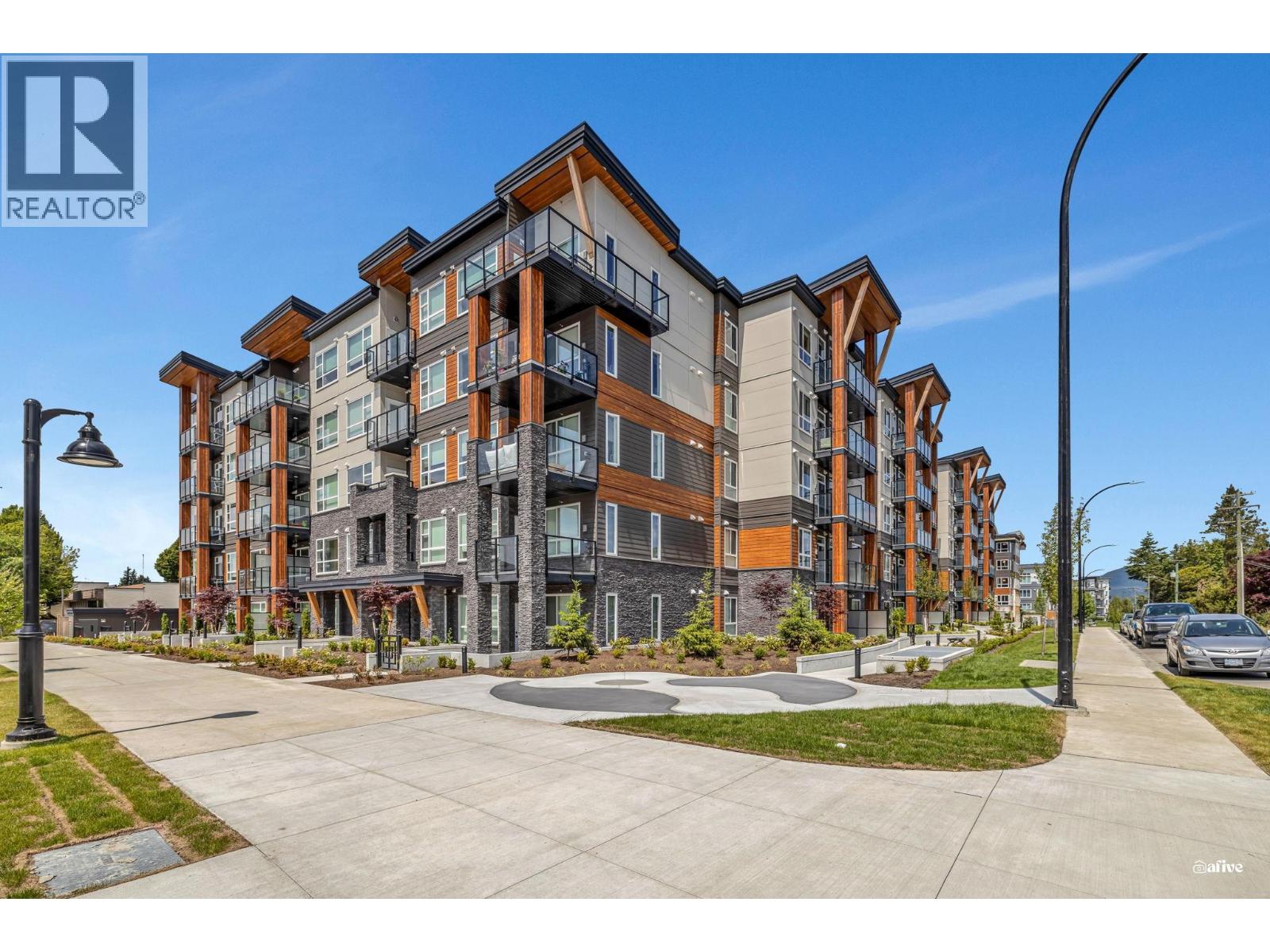 Photo 1 of 215 12109 223 Street, Maple Ridge BC