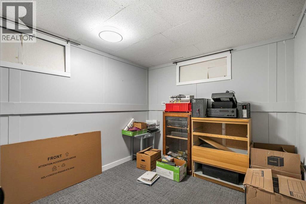 Single Family House Bungalow for Sale in  Fredson Drive SE Fairview Calgary 