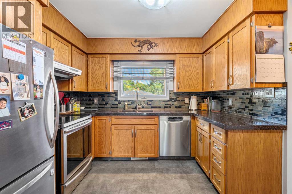 Single Family House Bungalow for Sale in  Fredson Drive SE Fairview Calgary 