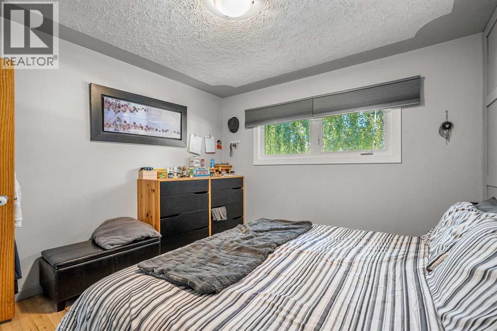 Single Family House Bungalow for Sale in  Fredson Drive SE Fairview Calgary 