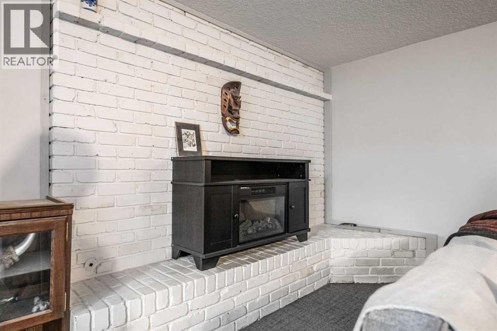 Single Family House Bungalow for Sale in  Fredson Drive SE Fairview Calgary 