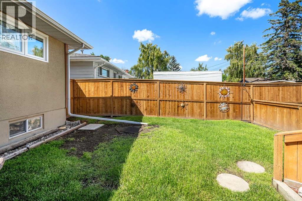 Single Family House Bungalow for Sale in  Fredson Drive SE Fairview Calgary 