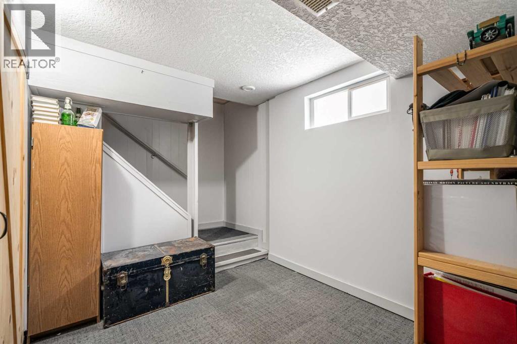 Single Family House Bungalow for Sale in  Fredson Drive SE Fairview Calgary 