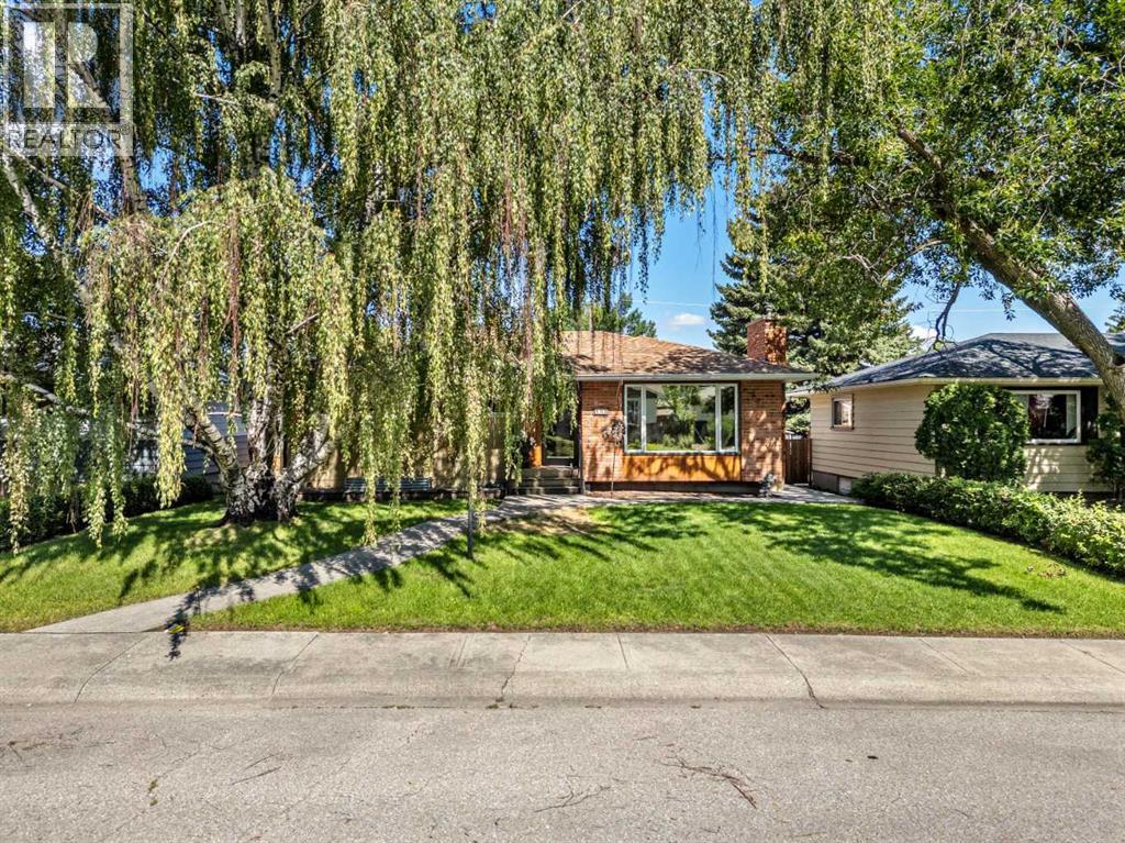 Single Family House Bungalow for Sale in  Fredson Drive SE Fairview Calgary 